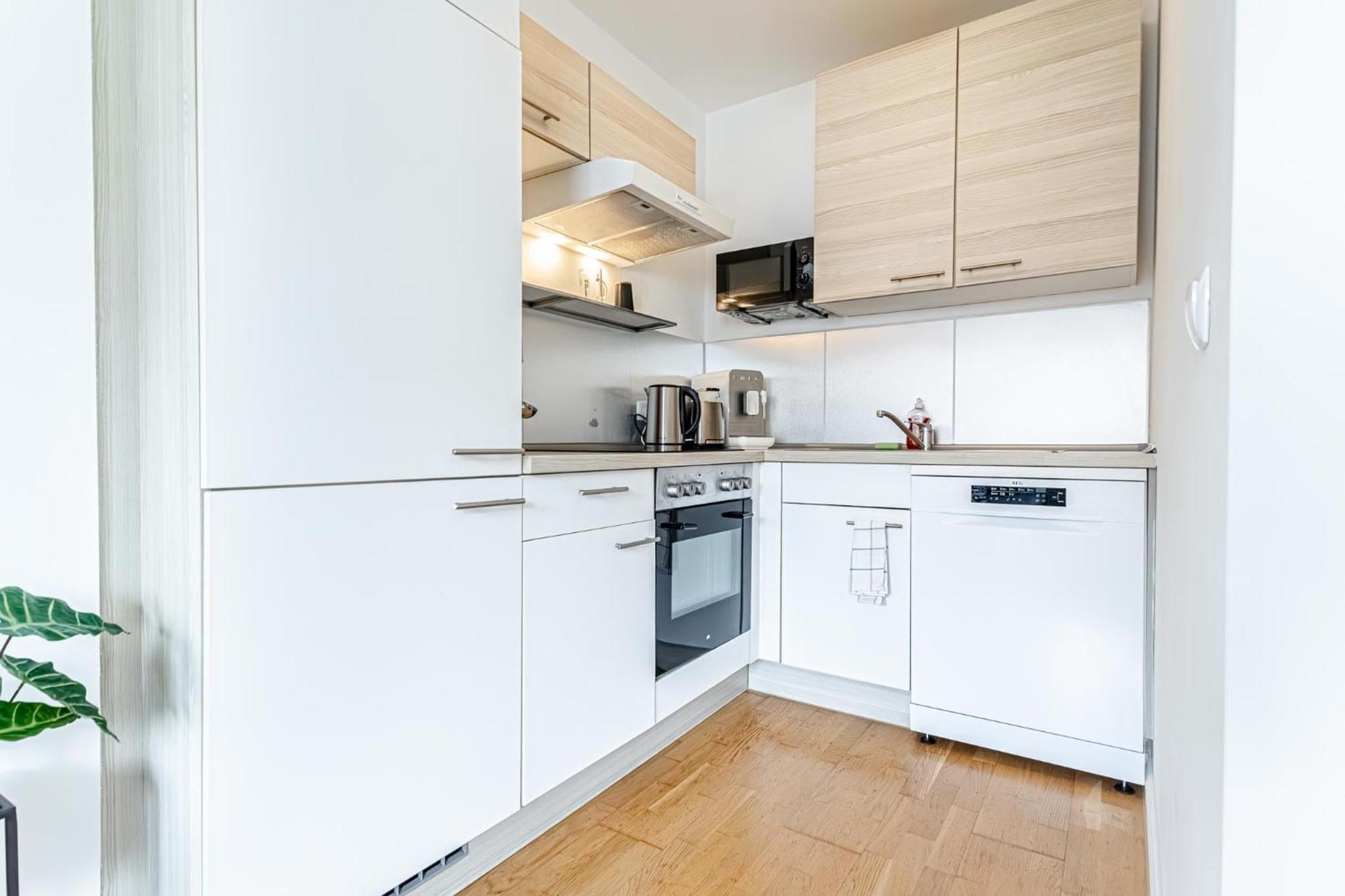 Trendy - Modern 1br & 1lr In Center Apartamento *